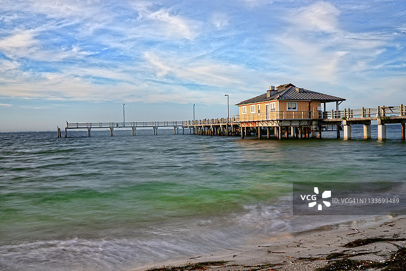 渔人码头上的房子图片素材