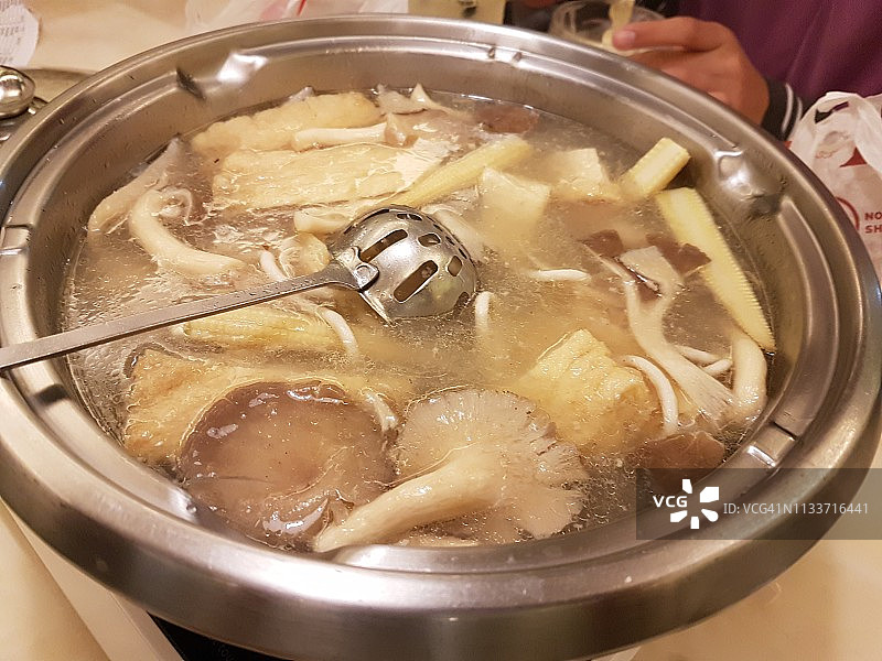 蔬菜高汤火锅图片素材