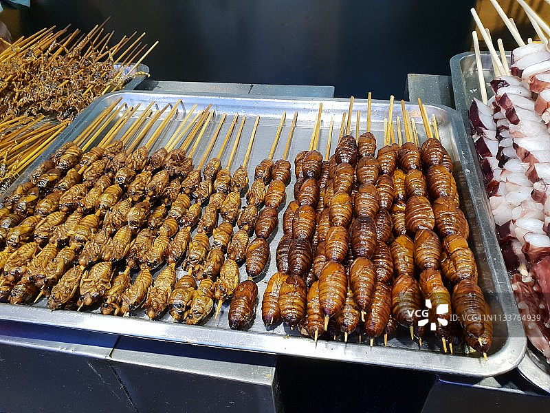 北京街头的炸蟑螂和昆虫图片素材