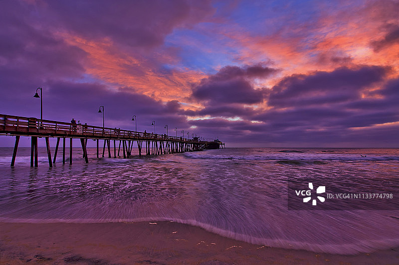 美国加利福尼亚州圣地亚哥帝国海滩码头图片素材