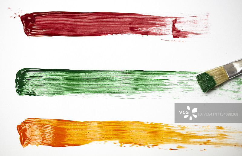 纸上水粉/丙烯颜料混合特性展示图片素材