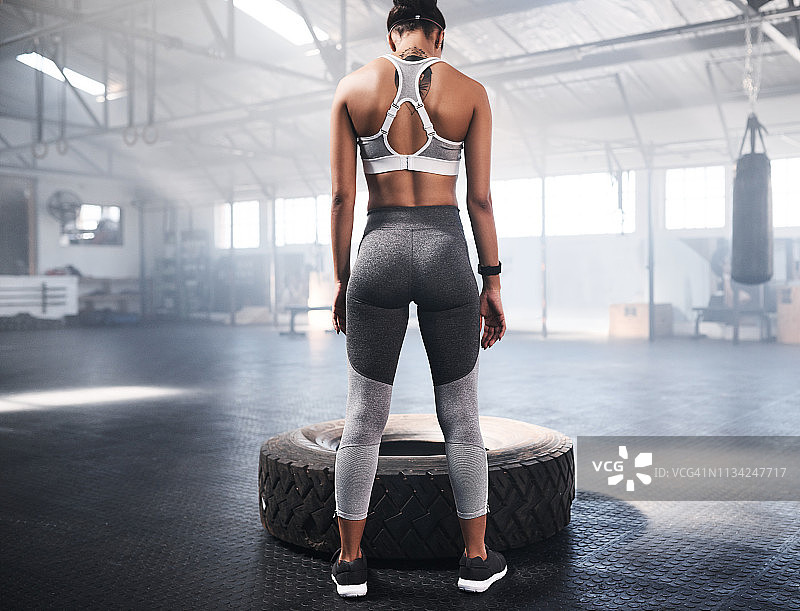 相信你内心的野性图片素材