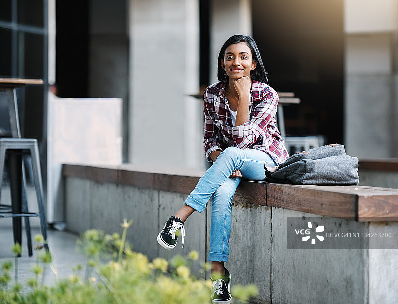 我仍然只是一名一年级学生图片素材