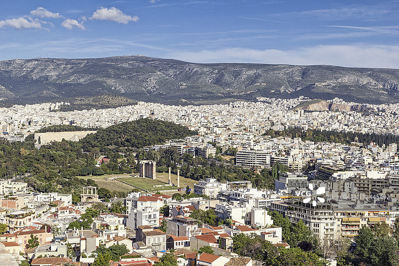 希腊雅典奥林匹亚宙斯神庙和帕纳辛奈科体育场图片素材