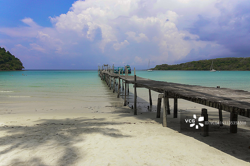 泰国桐艾府阁骨岛海滩图片素材