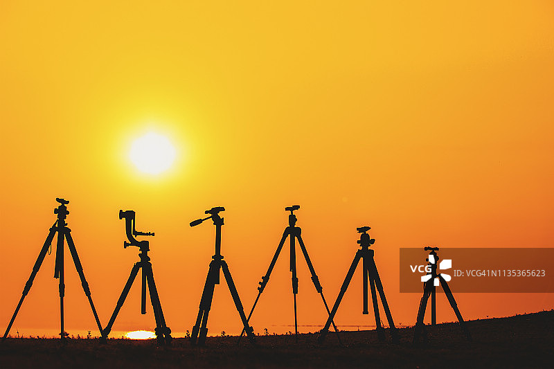 许多三脚架图片素材