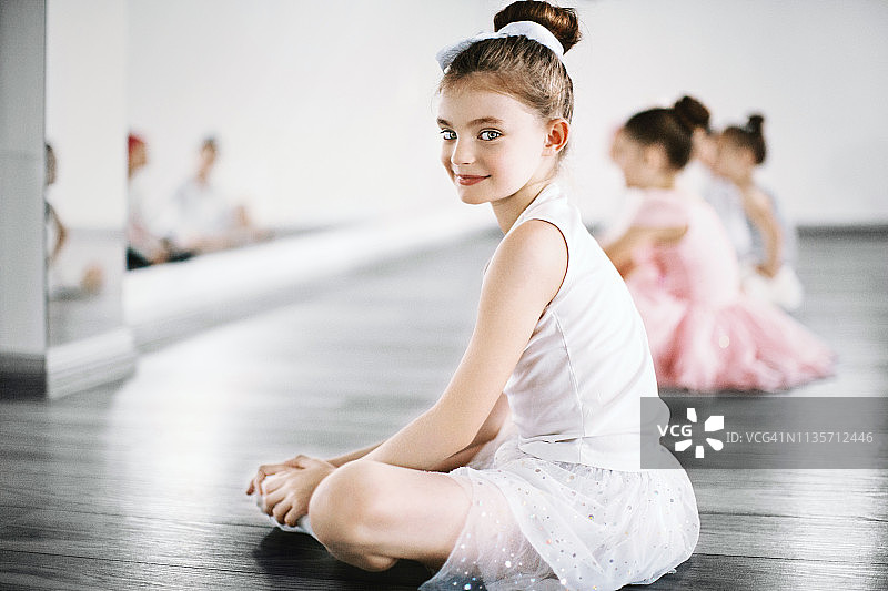 芭蕾舞课图片素材