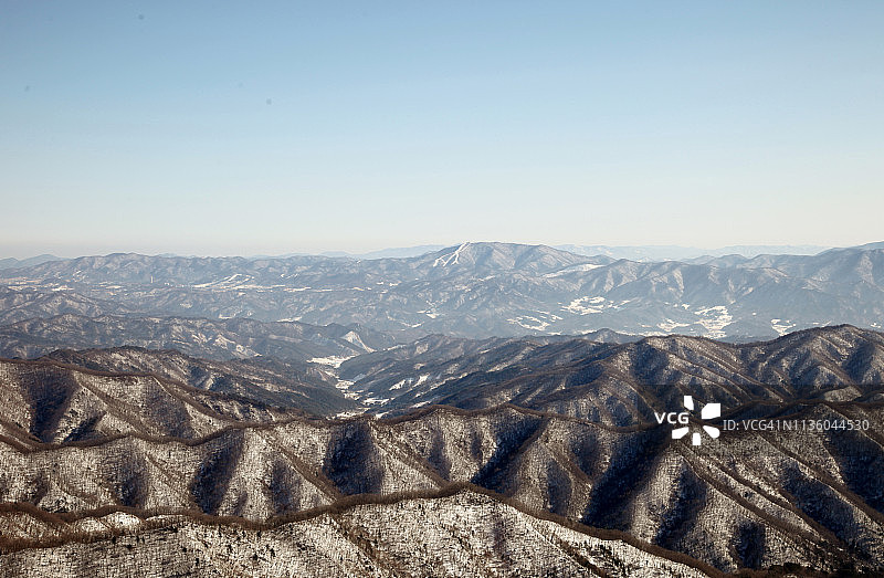 韩国平昌鸡芳山冬季景色图片素材