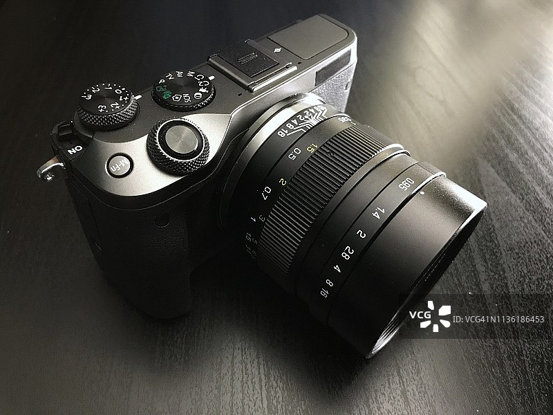 低饱和度相机图片素材