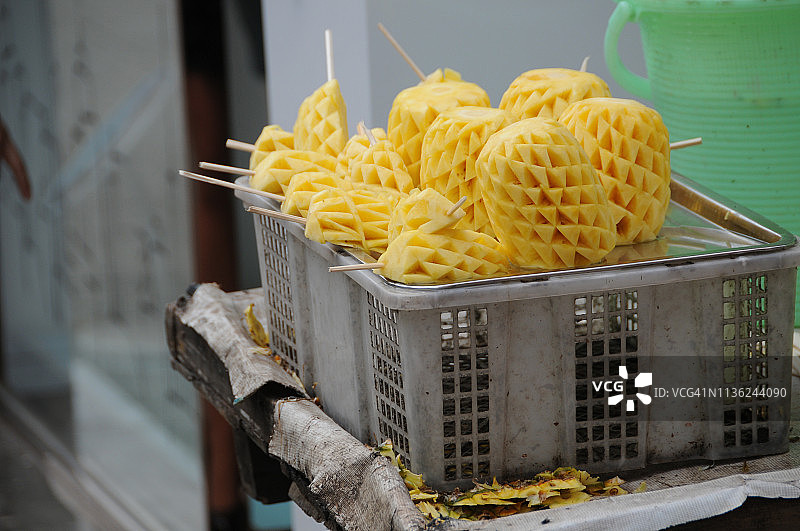 雕刻菠萝图片素材