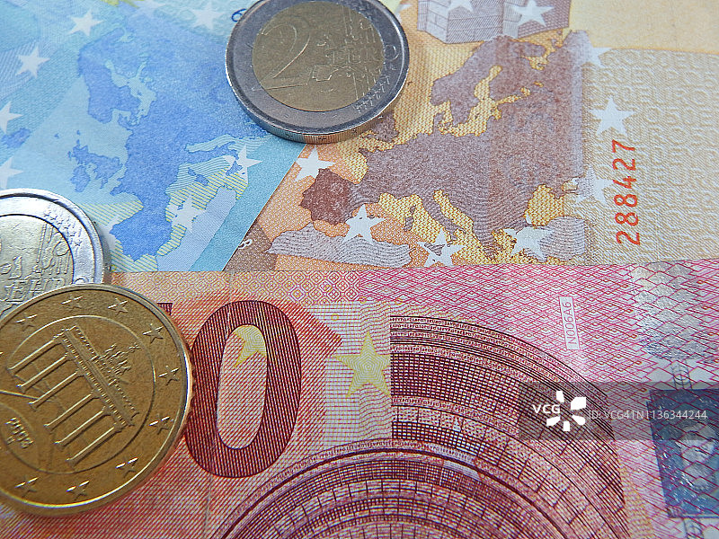 欧元纸币上的欧盟地图图片素材