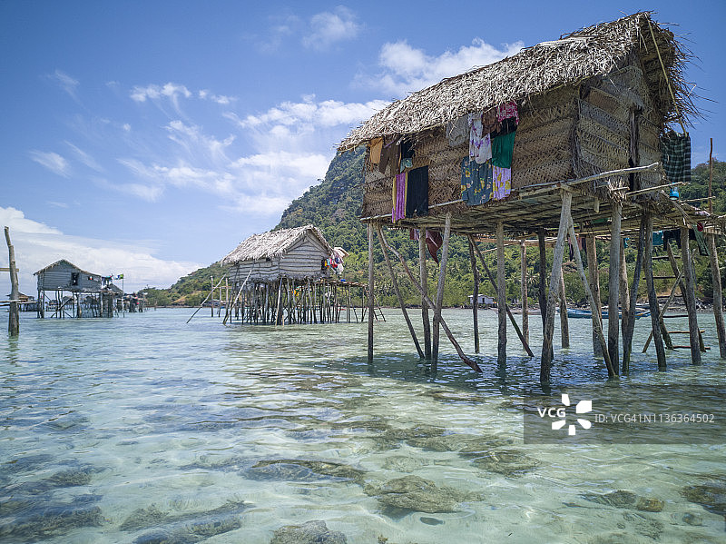 马来西亚仙本那水上村落美景图片素材