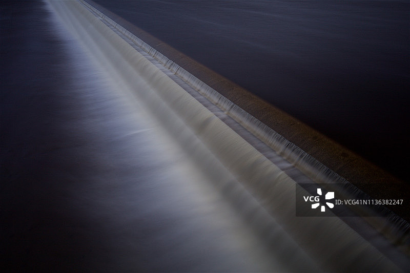 水库上的堰图片素材