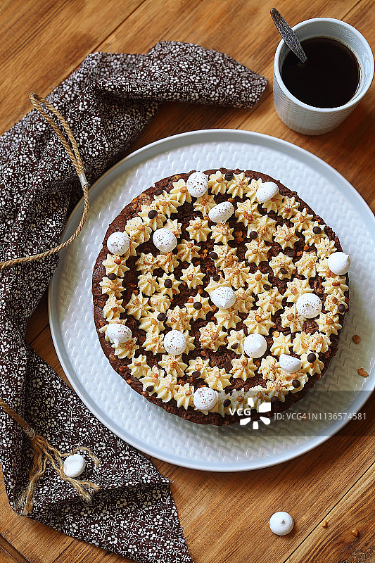 花生酱奶油巧克力布朗尼蛋糕图片素材