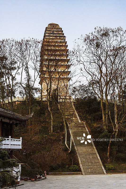 乐山灵宝塔图片素材