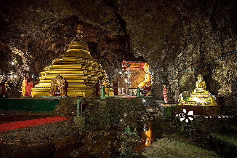 彬乌伦附近的Peik Chin Myaung佛教石窟图片素材