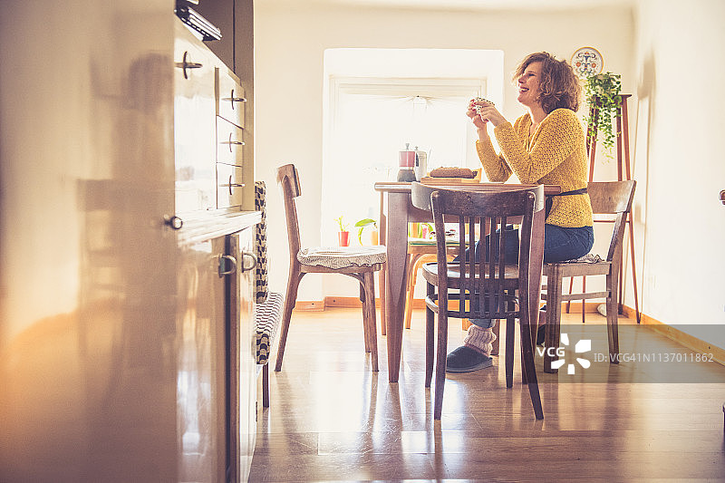 快乐的早晨图片素材