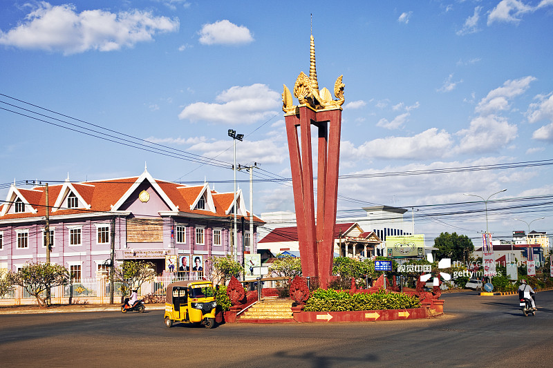 柬埔寨腊塔纳基里省班隆镇街景图片素材