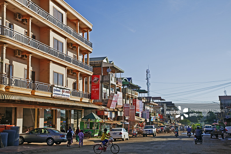 柬埔寨腊塔纳基里省班隆镇街景图片素材