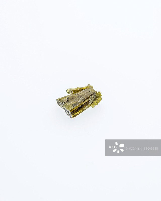 未经加工的黝帘石图片素材