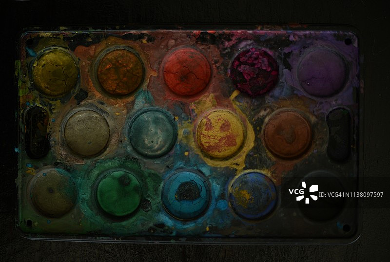 水彩调色板图片素材