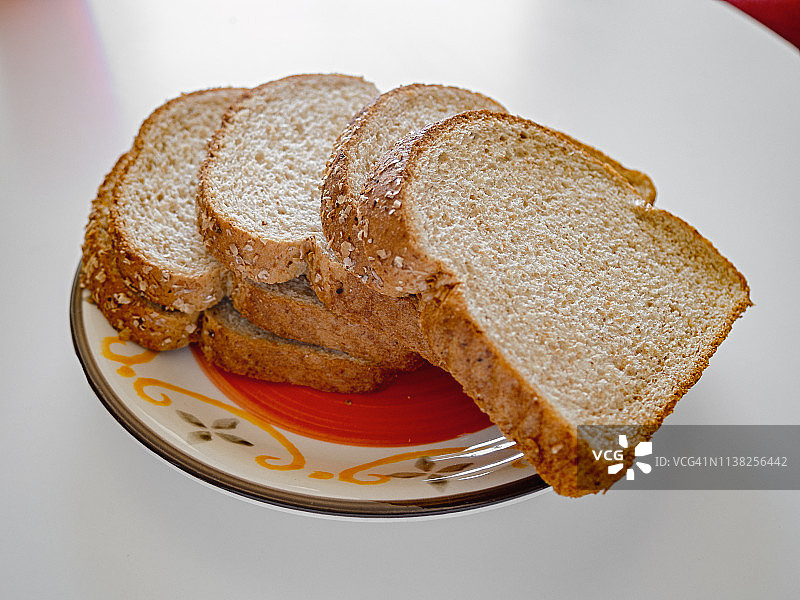 全麦营养面包图片素材