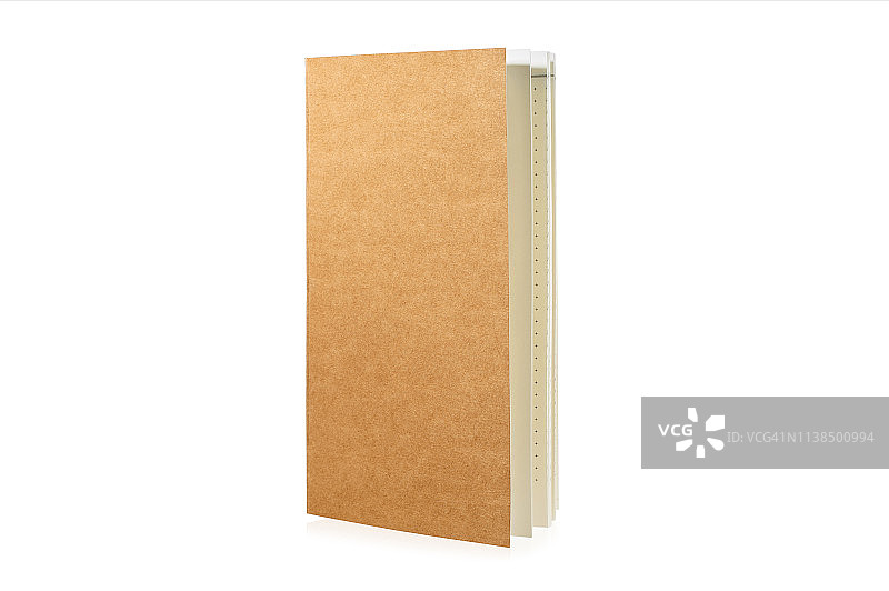 白色背景上的空白杂志图片素材