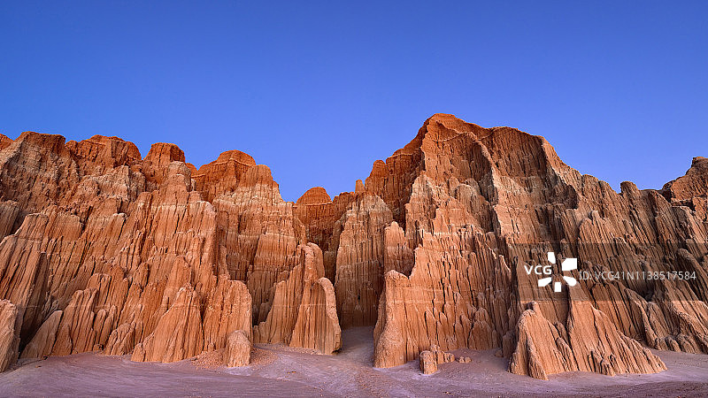 内华达州大教堂峡谷州立公园日落景色图片素材