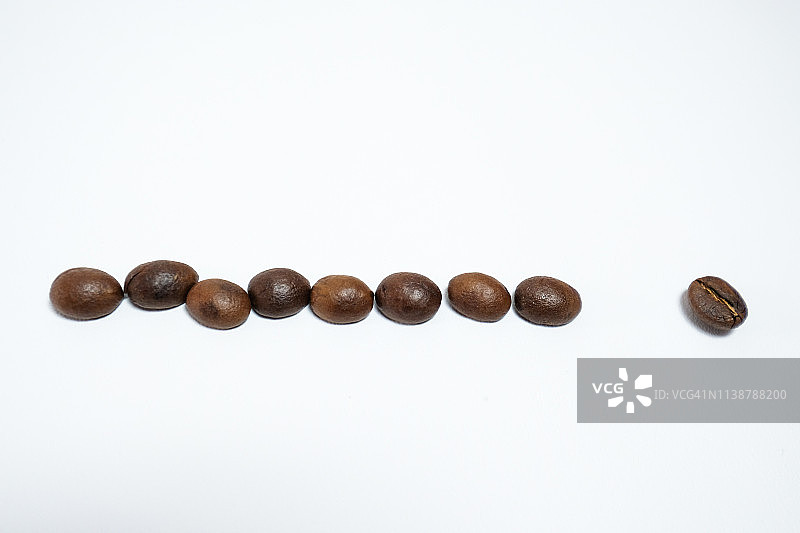 随机烘焙的咖啡豆图片素材