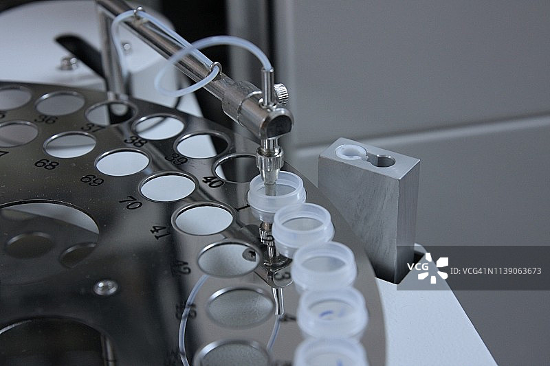 原子吸收光谱仪金属元素检测设备图片素材