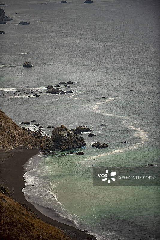 美国加利福尼亚州和俄勒冈州海岸沿线的101号公路图片素材