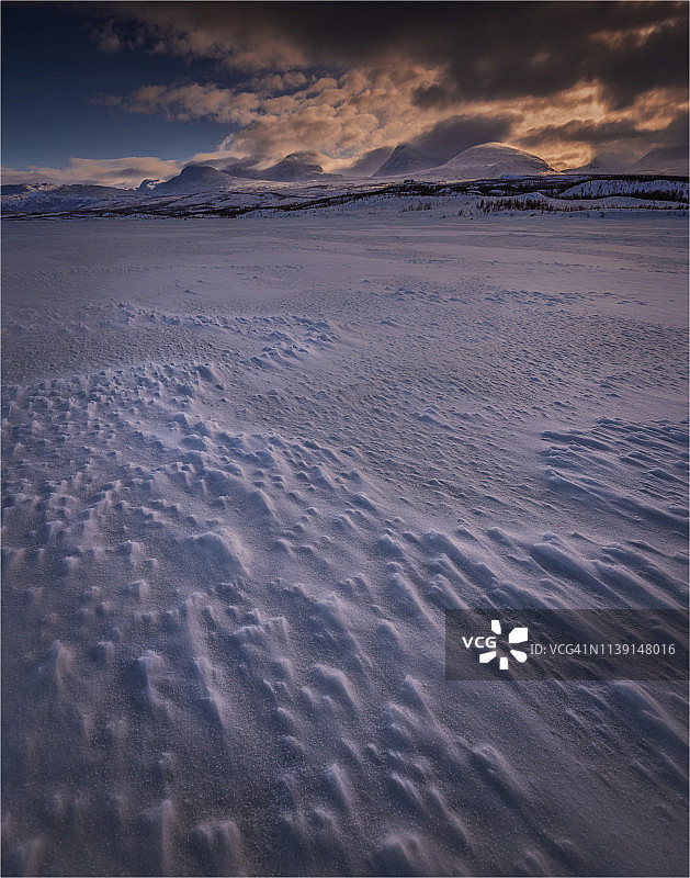 阿比斯科国家公园的冬季雪景图片素材