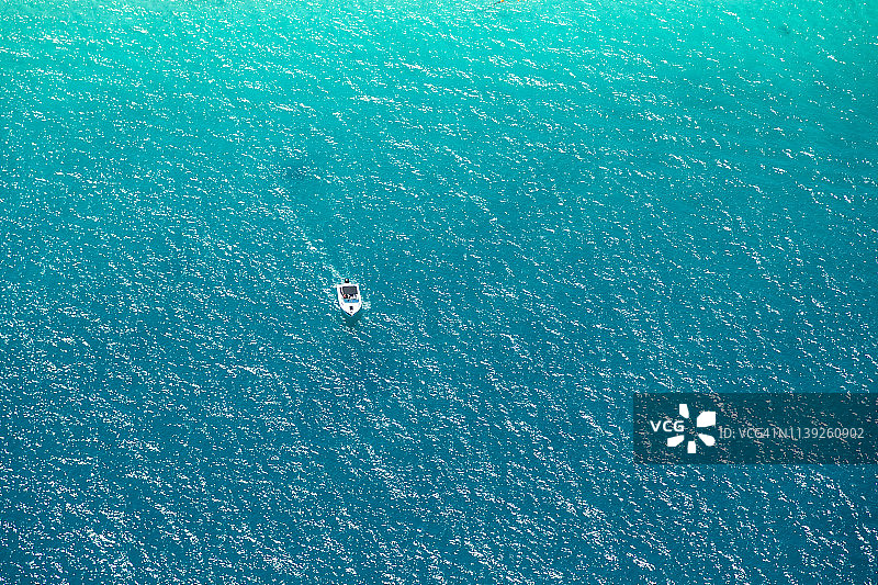 莫顿湾岛海洋水域航拍景色图片素材