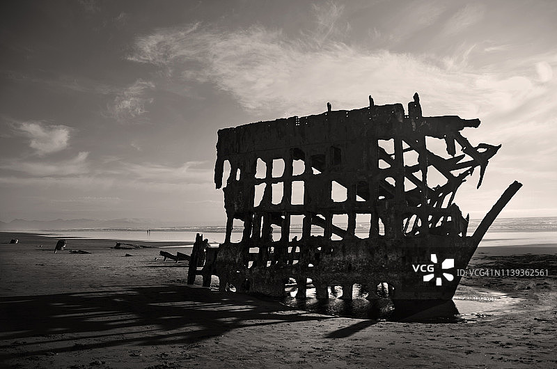 彼得·艾尔达勒号沉船图片素材