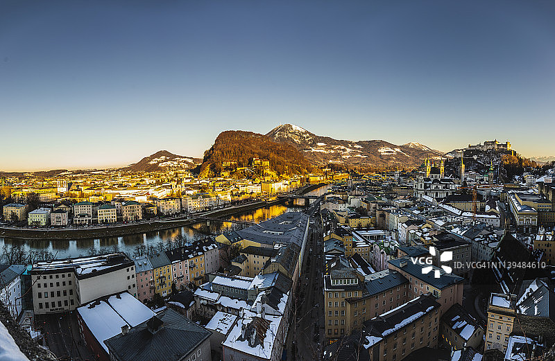 萨尔茨堡市鸟瞰图图片素材