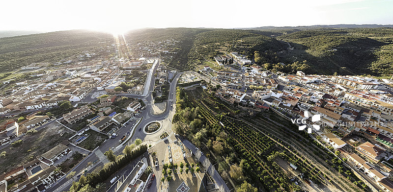 西班牙奥尔纳丘埃洛斯环形路图片素材