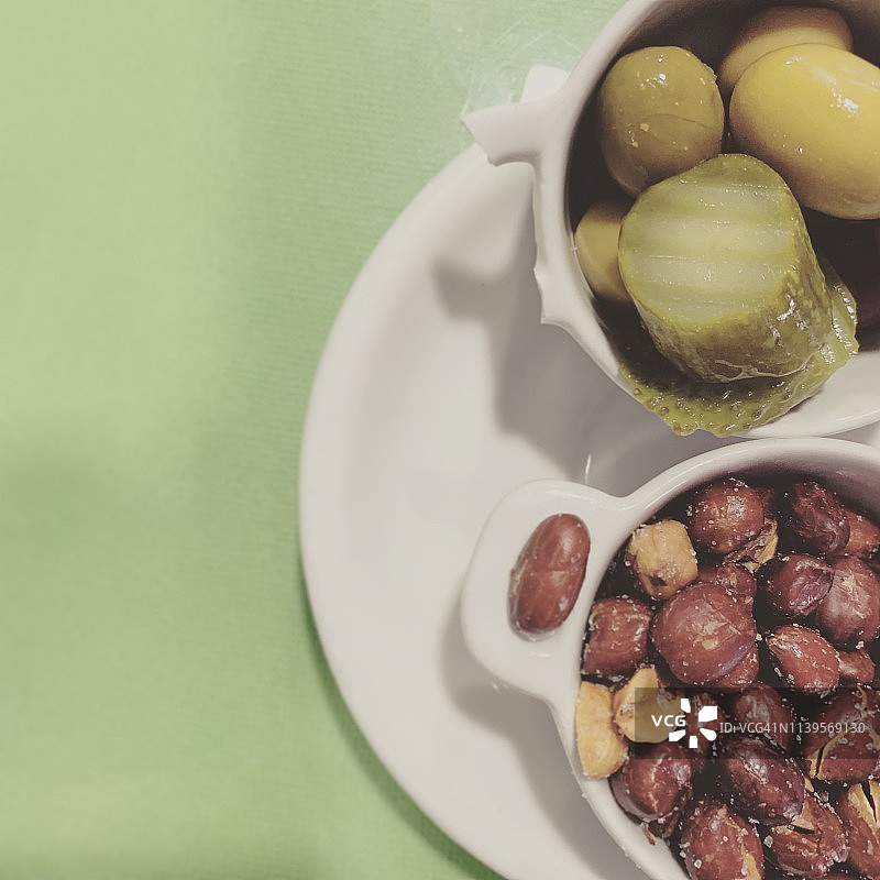 可可豆和橄榄图片素材