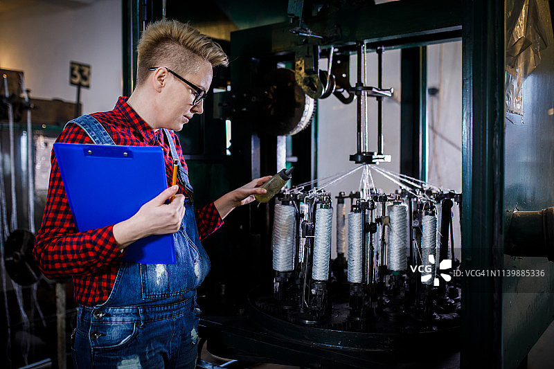 工厂女工图片素材