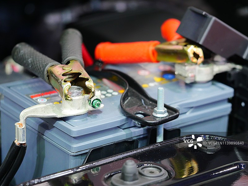 电池充电线缆传输特写图片素材