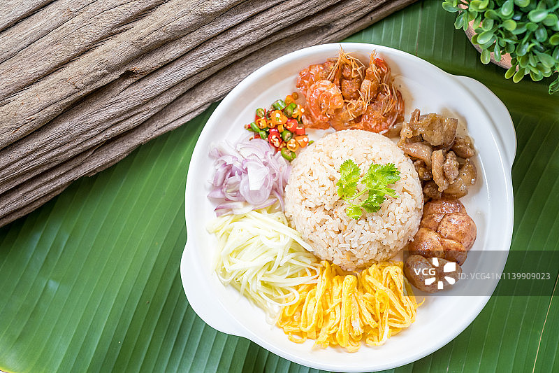 泰式虾酱炒饭图片素材