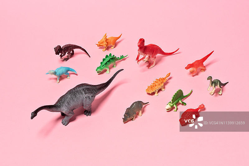 玩具恐龙群图片素材