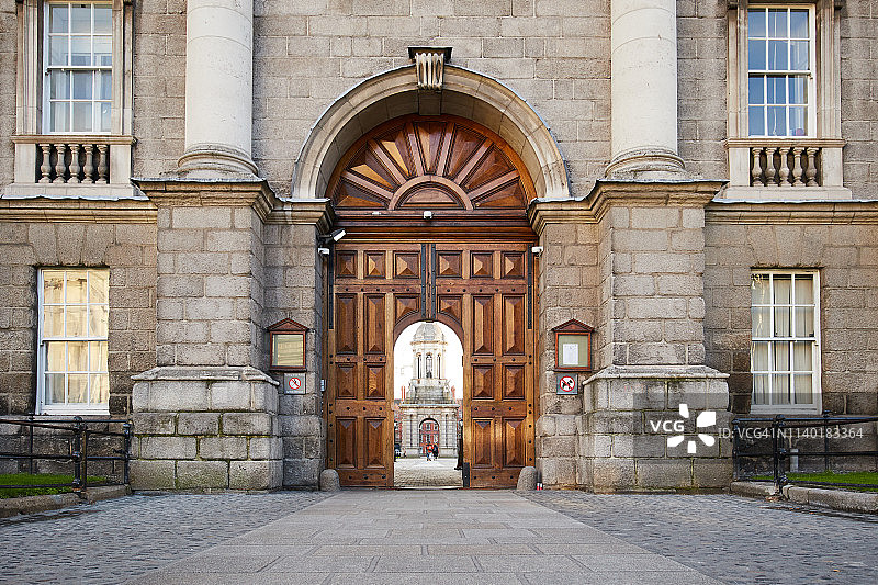 爱尔兰都柏林圣三一学院外观图片素材
