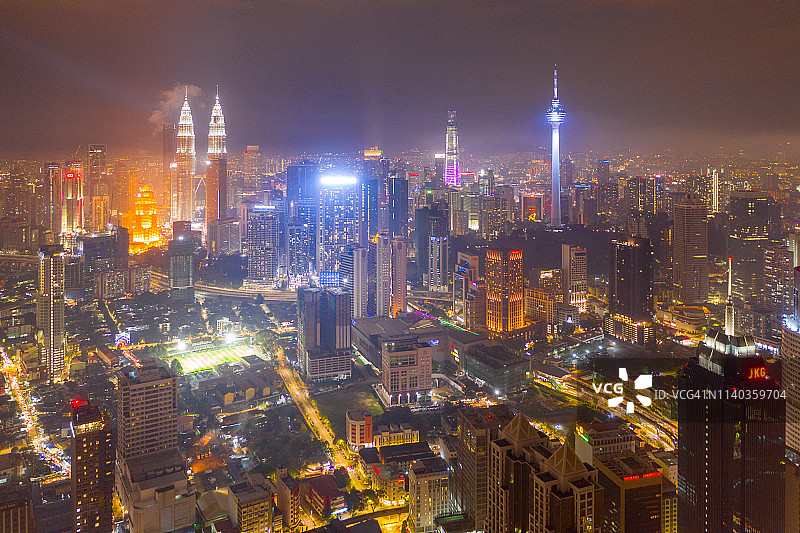 吉隆坡双子塔天际线航拍图片素材