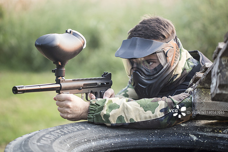 彩弹玩家图片素材