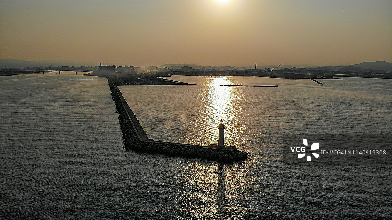 青岸白色灯塔图片素材