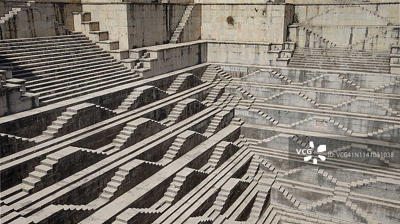 Dhabhai Kund布恩迪最大阶梯井图片素材