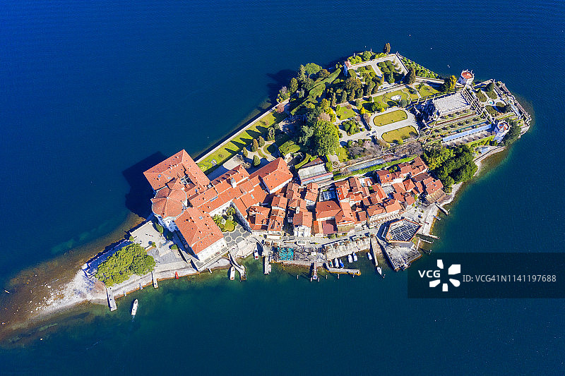 意大利皮埃蒙特马焦雷湖贝拉岛航拍图片素材