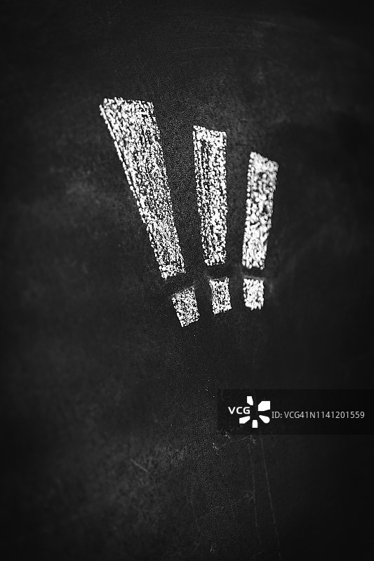 粉笔板 - 感叹号图片素材