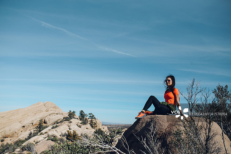 从加利福尼亚州魔鬼潘趣酒碗顶端欣赏美景图片素材