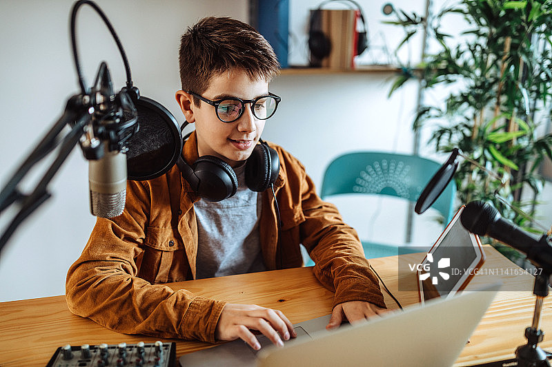 我必须为演出做好准备图片素材